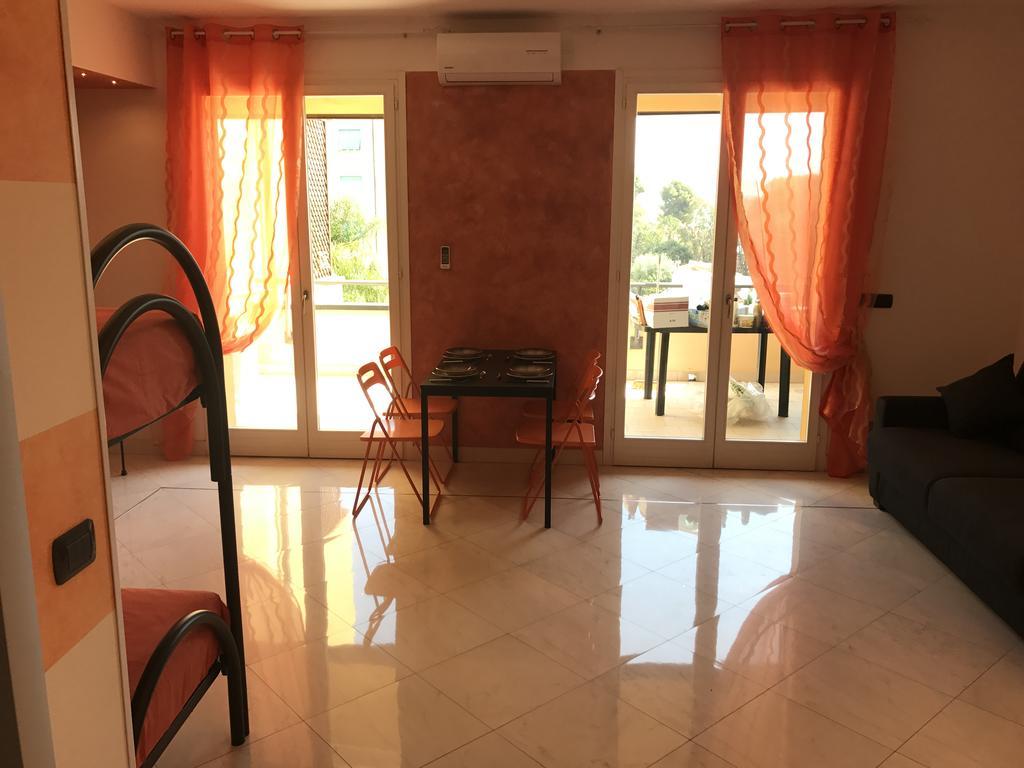 Flat Acquamarina Lägenhet Sanremo Exteriör bild